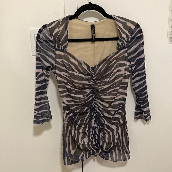 Elana Kattan Zebra Print Tulle Top with Sweetheart Neckline & Ruched front. - Picture 1 of 8
